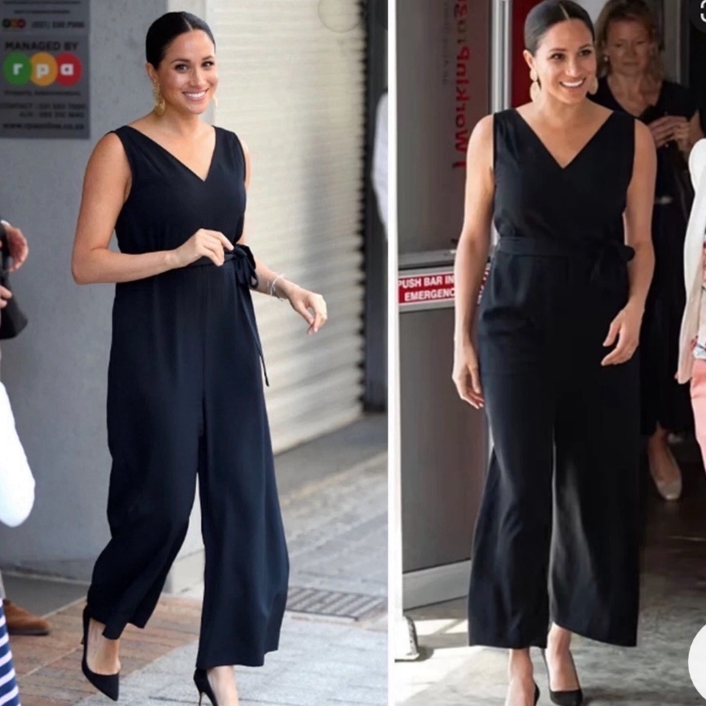 Everlane Black V-Neck Sleeveless Jumpsuit